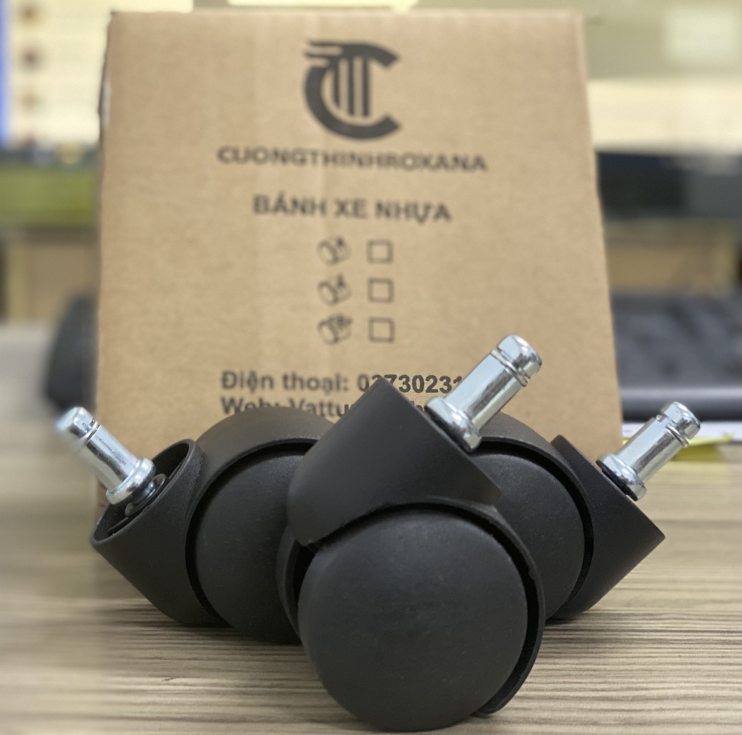 gia-cong-ep-nhua